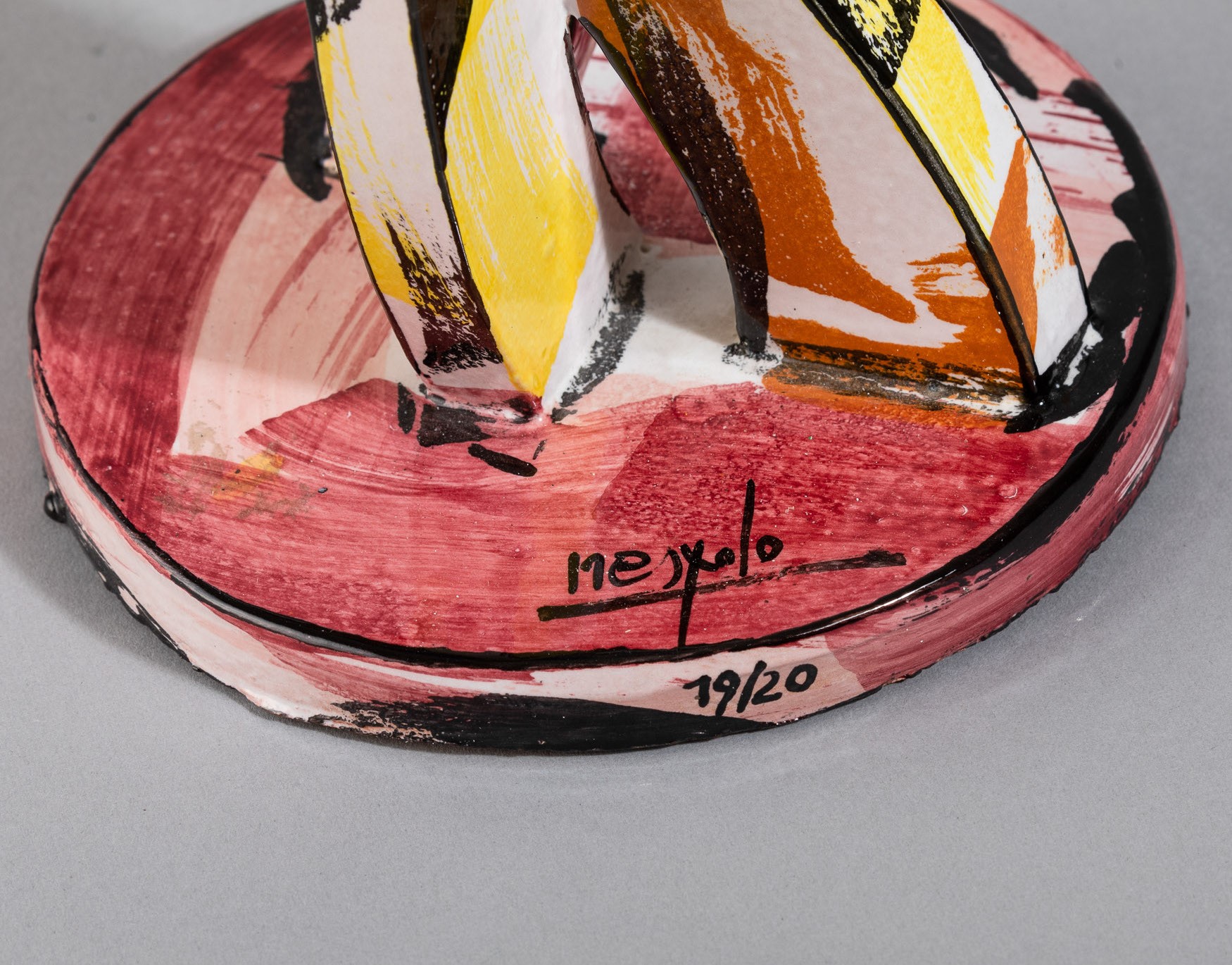 Ugo Nespolo - Atlante – scultura in ceramica