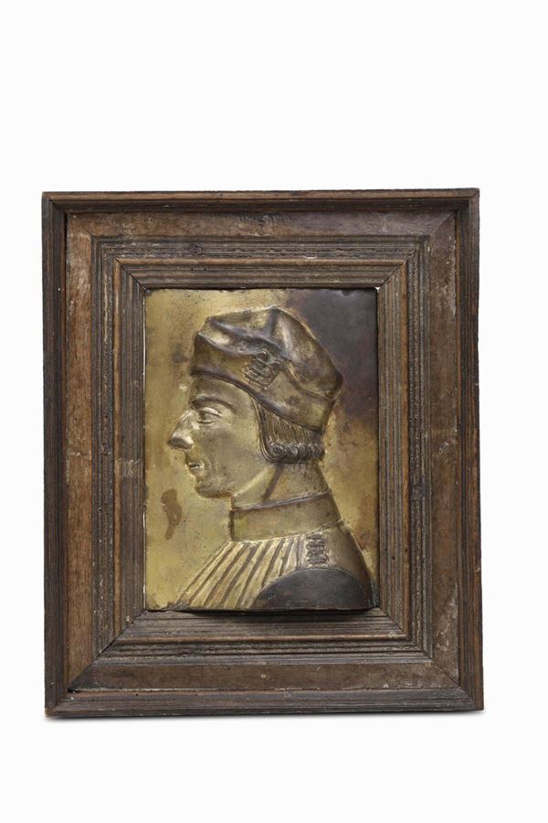 Figura di condottiero (Gian Giacomo Trivulzio ?). Altorilievo in bronzo fuso, cesellato e dorato. Arte rinasciemntale del XV-XVI secolo