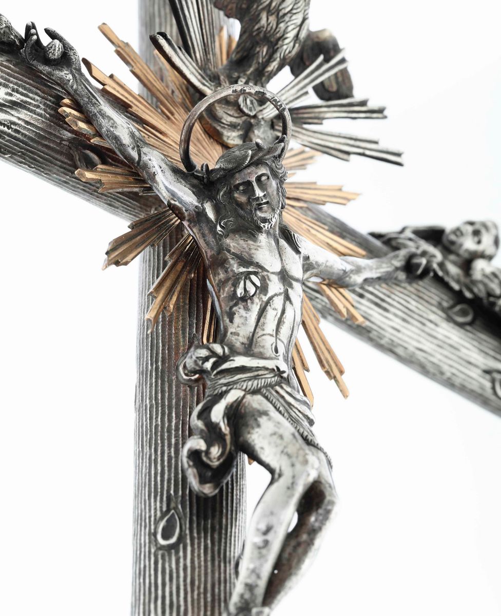 Crocifisso. Argento Fuso, Sbalzato e Cesellato. Napoli XIX Secolo. Argentiere Gi (documentato ma ...