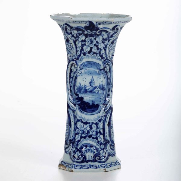 Vaso a tromba Olanda, Delft, Manifattura "De Porceleyne Lampetkan", 1778-1811