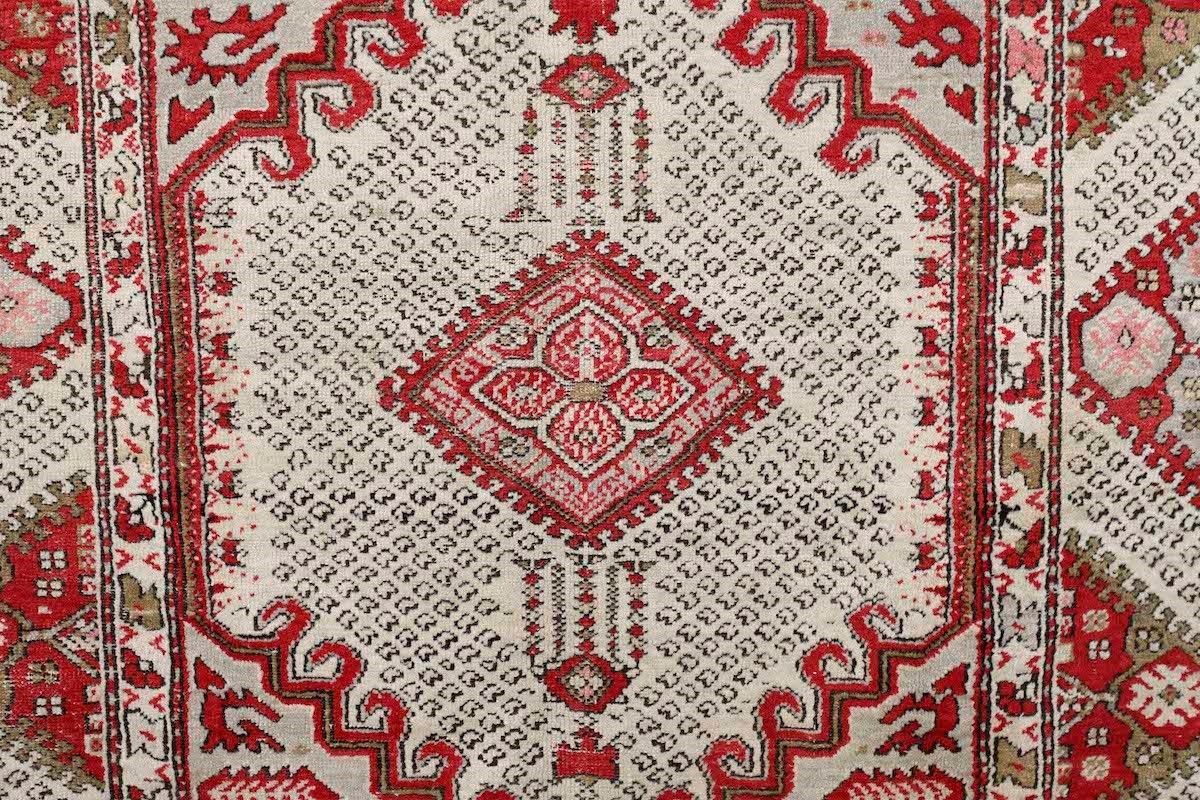 Tappeto Kiz Ghiordes, Anatolia Inizio XX Secolo