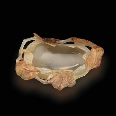 Sciacquapennelli Scolpito in Agata con Decoro Vegetale a Traforo, Cina, Dinastia Qing, XIX Secolo
