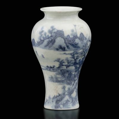 Vaso in Porcellana Bianca e Blu Raffigurante Paesaggio, Cina, Dinastia Qing, XIX Secolo