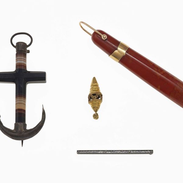 Group of two pendant and two brooches