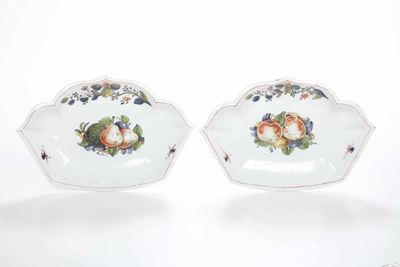Coppia di Vassoietti.nove, Manifattura Antonibon, 1750-1770 Circa.