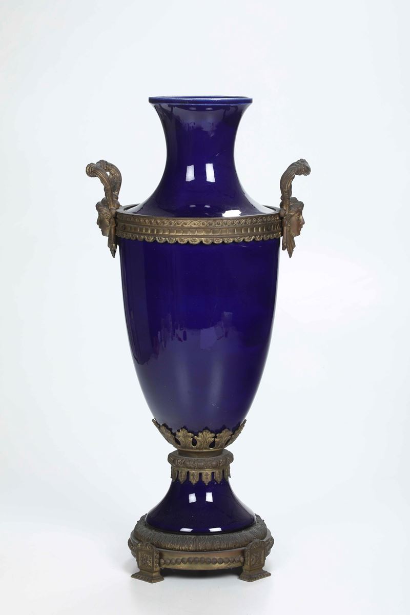 Vaso  Francia, XIX-XX secolo  - Asta Ceramiche - Cambi Casa d'Aste