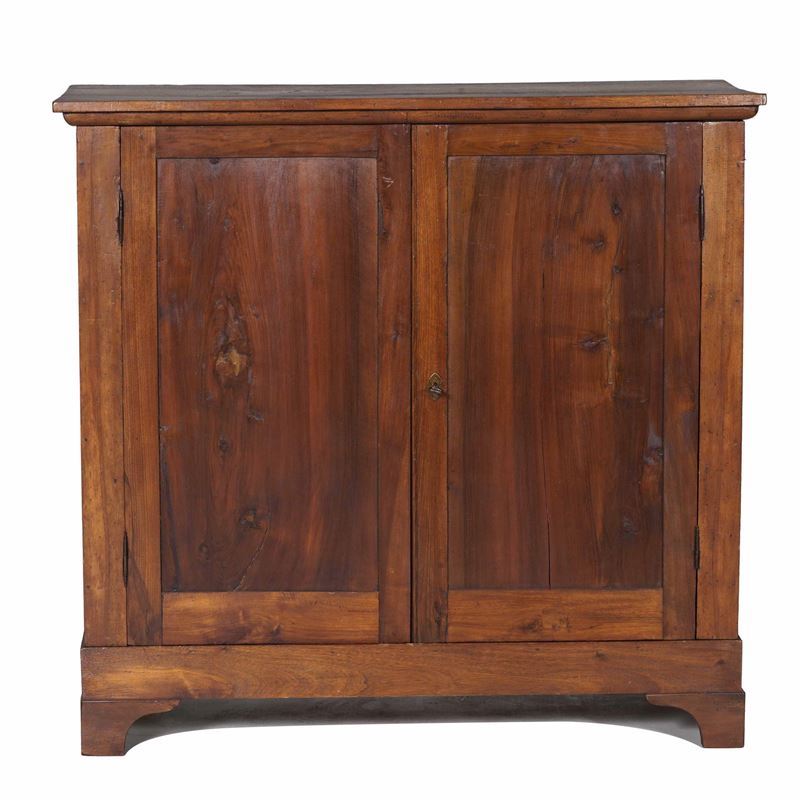 Credenza in legno a due ante. XIX-XX secolo  - Auction Antique February - Cambi Casa d'Aste
