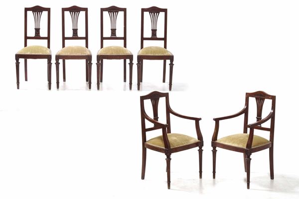 Salotto Liberty composto da due poltrone e quattro sedie in legno