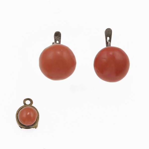 Group of coral earrings and one pendant