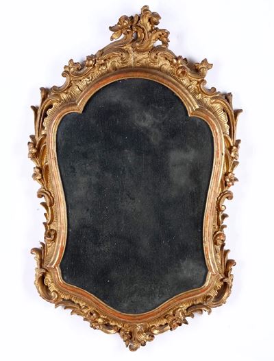 Specchiera in Legno Intagliato e Dorato. XIX Secolo