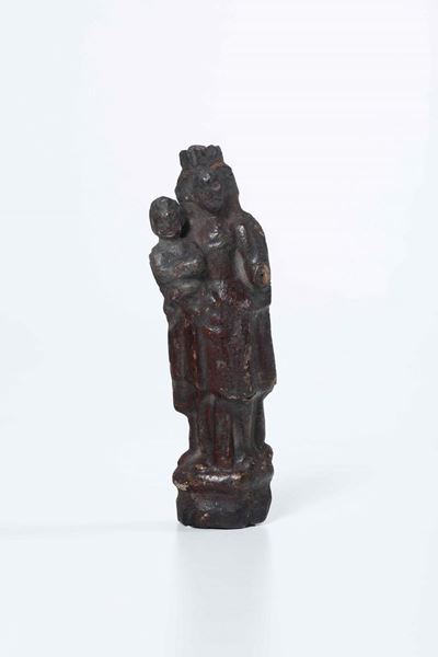 Piccola Madonna Lignea Dipinta. Probabile XV Secolo