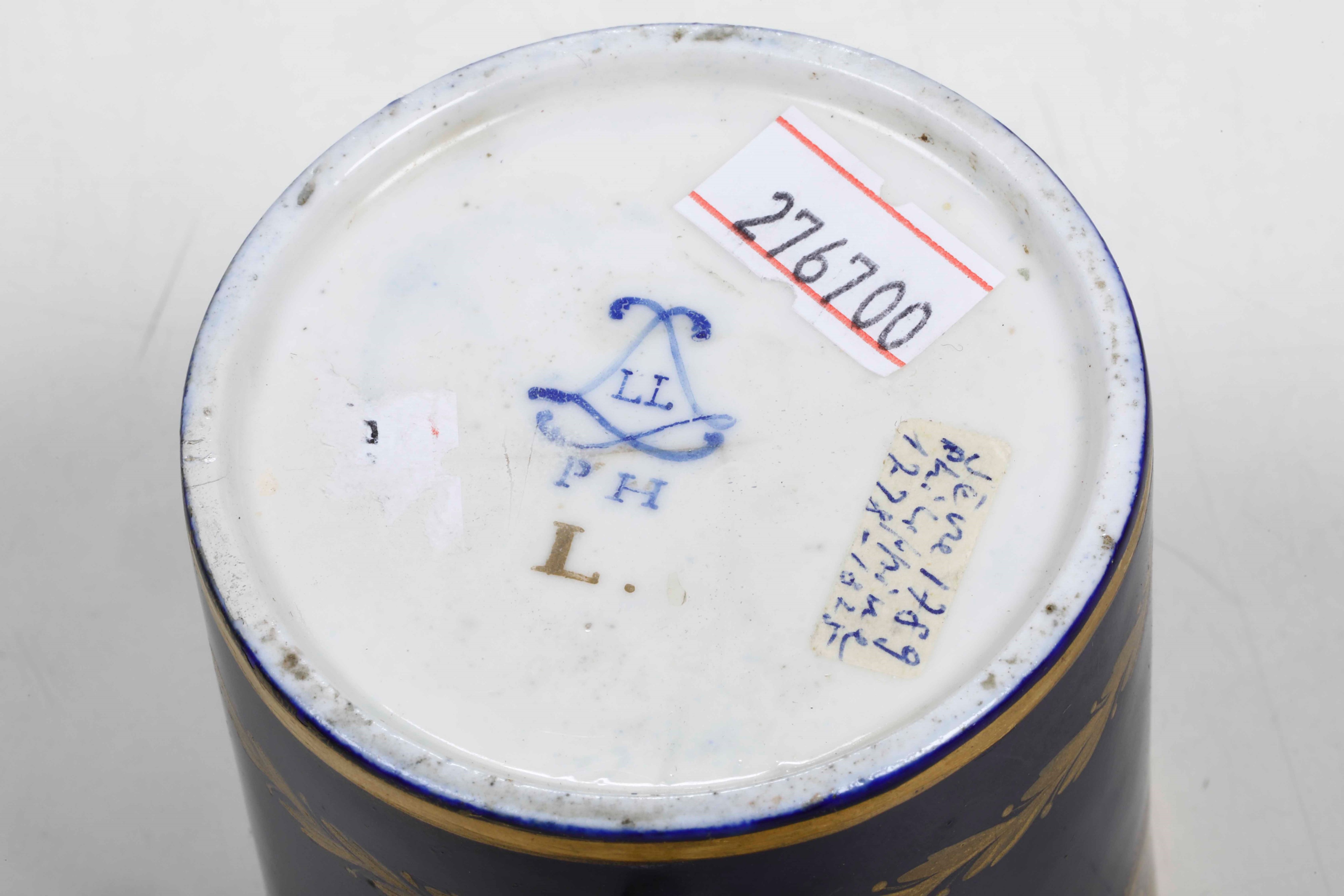 Tazza con Piattinosèvres, Verso il 1790