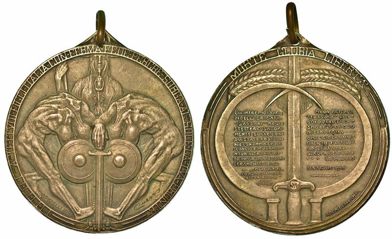 REGNO D'ITALIA. VITTORIO EMANUELE III DI SAVOIA, 1900-1946. Medaglia in metallo bianco 1916. Omaggio dei Sardi residenti a Milano alla Brigata Sassari.  - Auction Numismatics - I - Cambi Casa d'Aste
