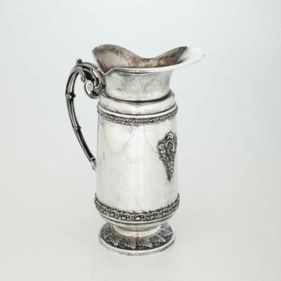 Caraffa. Argenteria Italiana del XX Secolo (apparentemente Priva di Punzonatura)