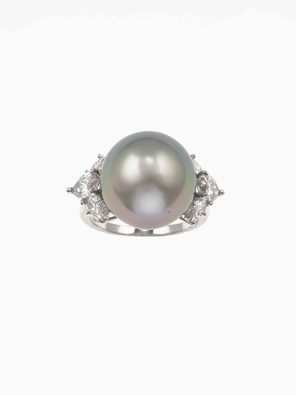 Grey pearl, diamond and platinum ring. Signed Pederzani