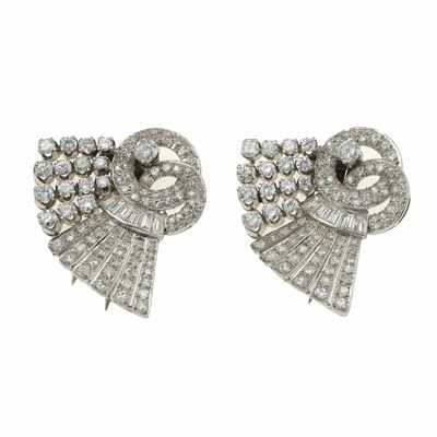 Montatura in platino, Coppia di clips con diamanti