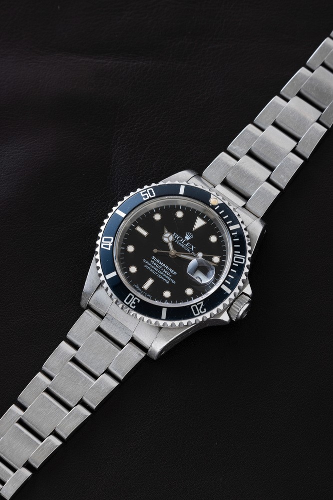 Rolex - Submariner 16610 con Cassa in Acciaio, Bracciale Oyster Chiusura Fliplock Accompagnato da...