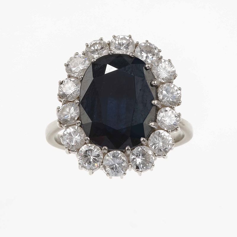 Sapphire and diamond cluster ring  - Auction Jewels - Cambi Casa d'Aste