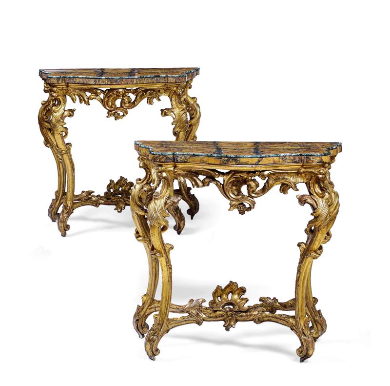 Coppia di consolles in legno intagliato e dorato. Roma XVIII secolo  - Auction Italian Mansions - Cambi Casa d'Aste