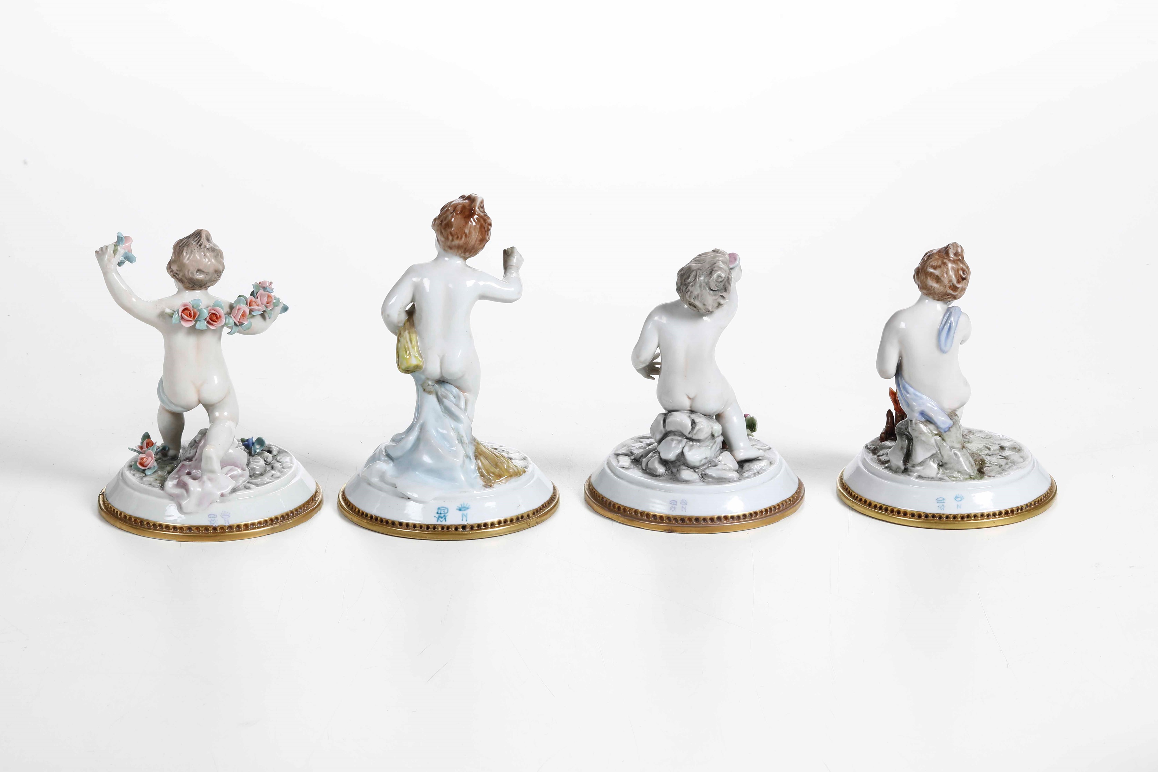 Figurine con le Quattro stagioni.XX Secolo.