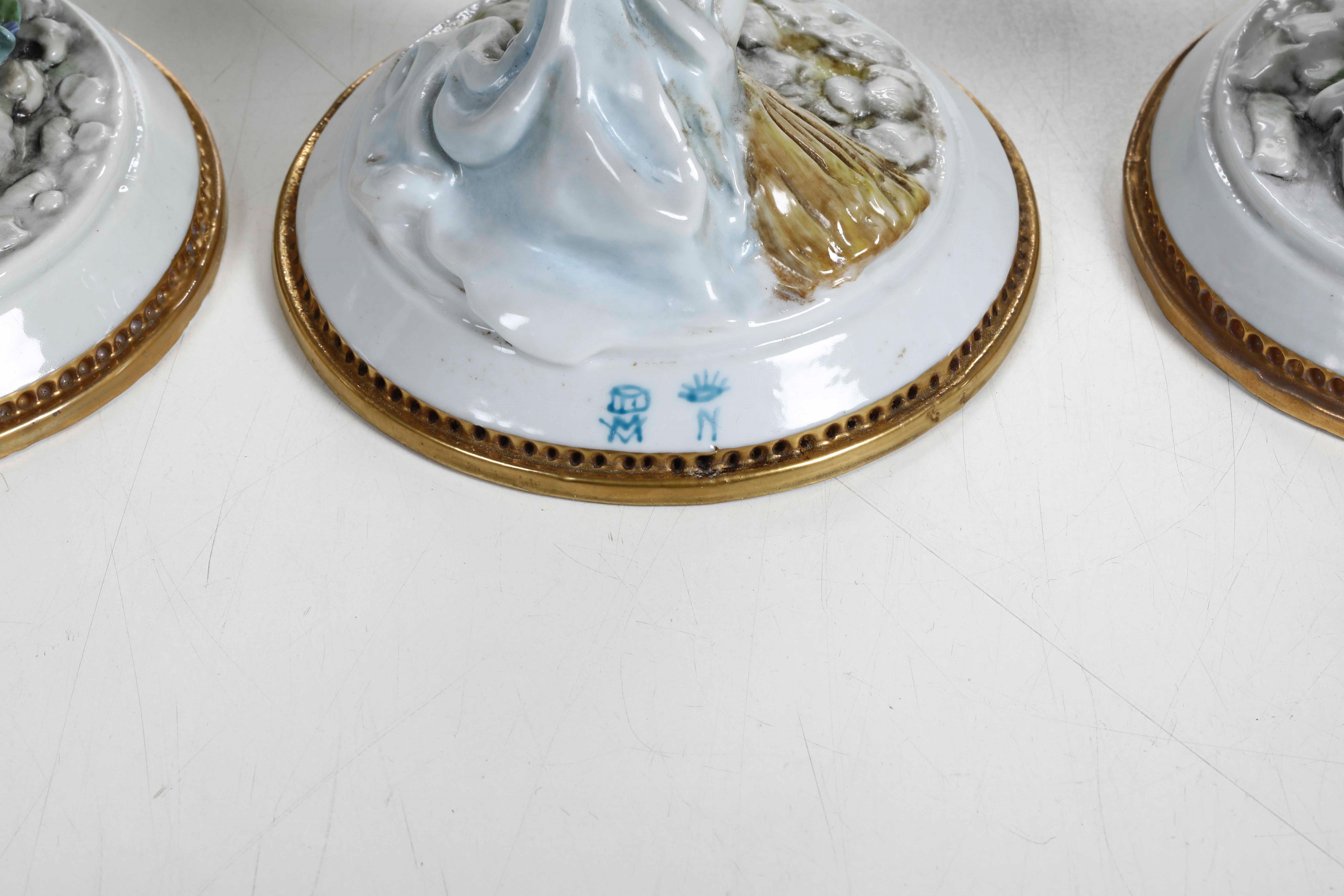 Figurine con le Quattro stagioni.XX Secolo.