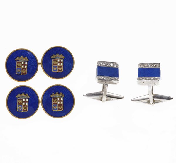 Two pairs of gold cufflinks
