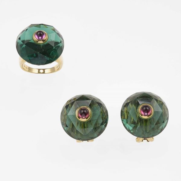 Demi-parure of ring and earrings. Signed Antonini