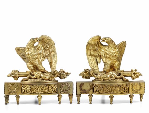 Coppia di alari in bronzo dorato. Francia XIX secolo