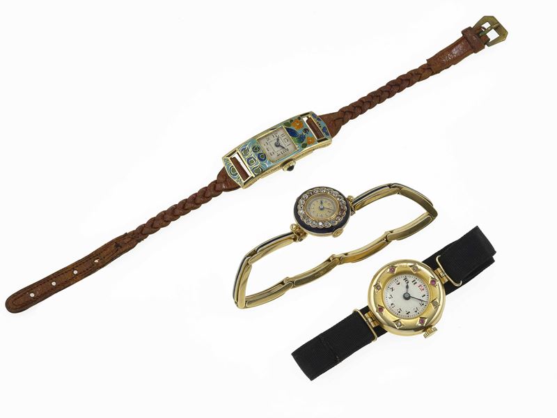 Group of three gold wristwatches  - Auction Jewels - Cambi Casa d'Aste