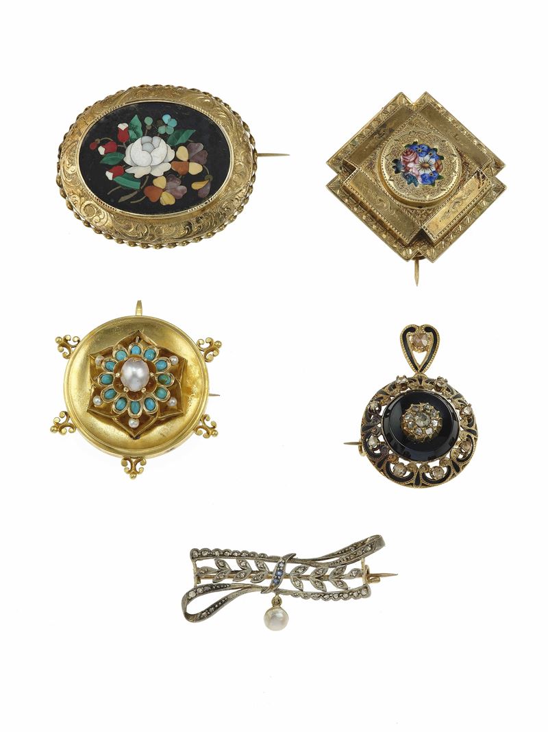 Group of four brooches  - Auction Jewels - Cambi Casa d'Aste