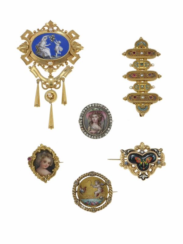 Group of six brooch with pearls, enamels, diamonds and minitures