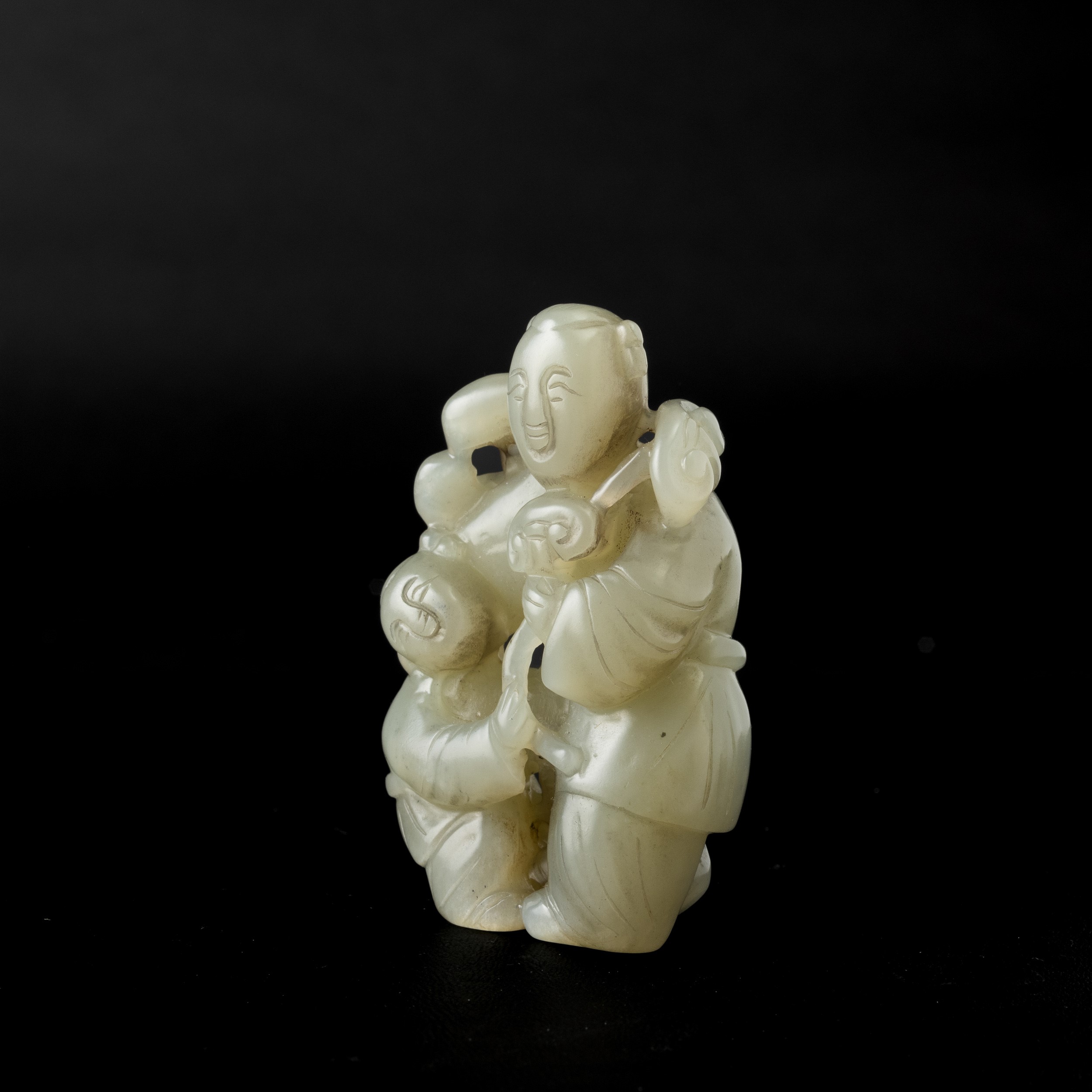 Gruppo Scolpito in Giada Celadon Raffigurante Saggio con Fanciullo, Cina, Dinastia Qing, XIX Seco...