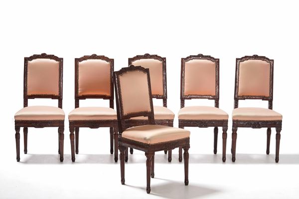 Sei sedie in legno intagliato. XVIII-XIX secolo