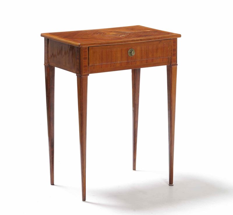 Tavolino in lagno lastronato e filettato. XVIII-XIX secolo  - Asta Antiquariato Aprile - Cambi Casa d'Aste