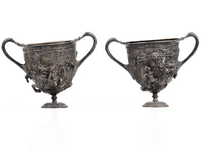 Coppia di Coppe Biansate Vasetti in Bronzo