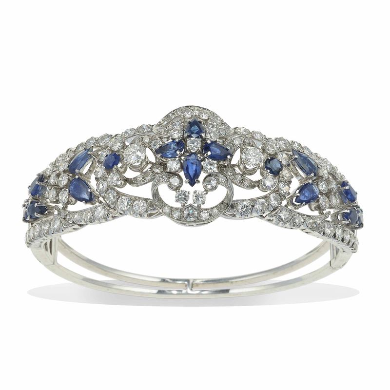 Diamond and sapphire bangle  - Auction Fine Jewels - Cambi Casa d'Aste
