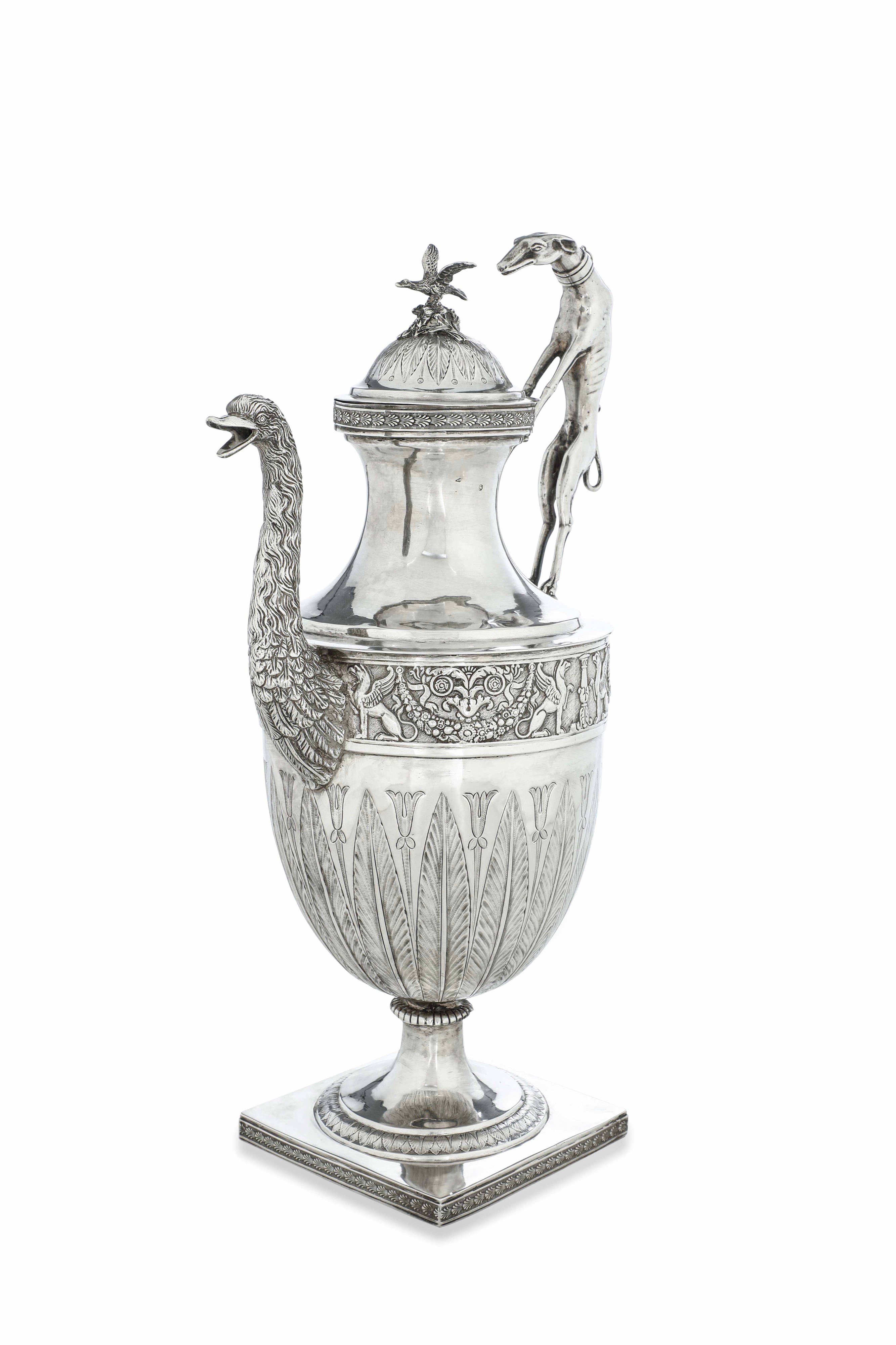 Grande Caffettiera. Argento Fuso, Sbalzato e Cesellato. Arte Neoclassica Romana, Prima Metà del X...
