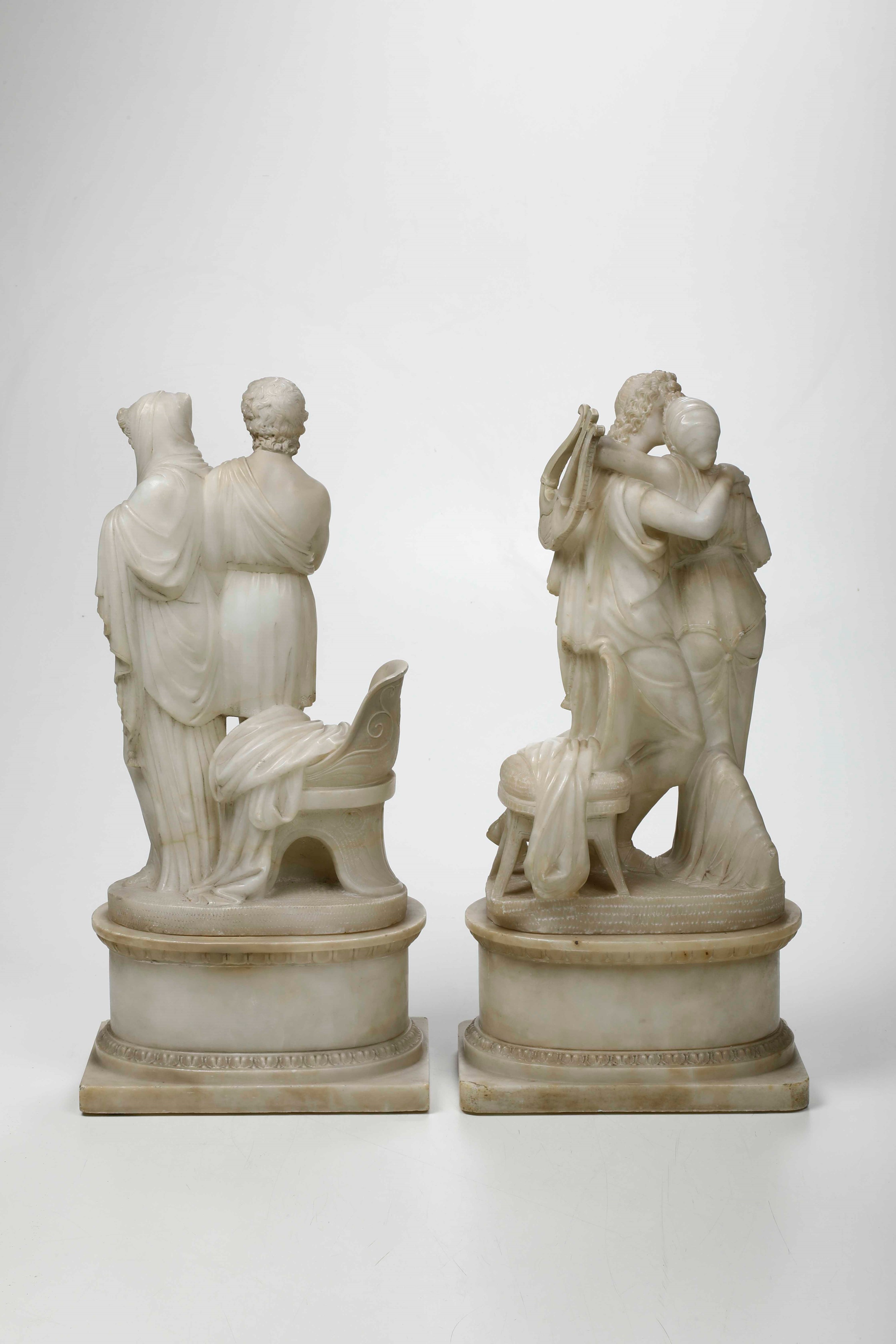 Orfeo ed Euridice. Coppia di Sculture in Alabastro. Arte Neoclassica Italiana XIX Secolo