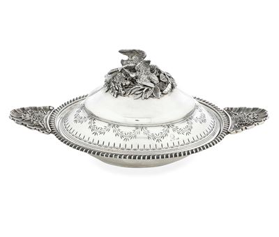 Argento, equelle fuso, sbalzato e cesellato con marchi di Mosca (1787)