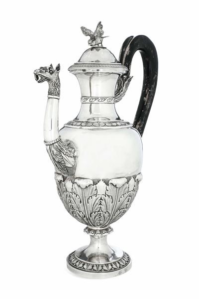 Caffettiera. Argento Fuso, Sbalzato e Cesellato. Roma XIX Secolo. Marchio Camerale in Uso dal 181...