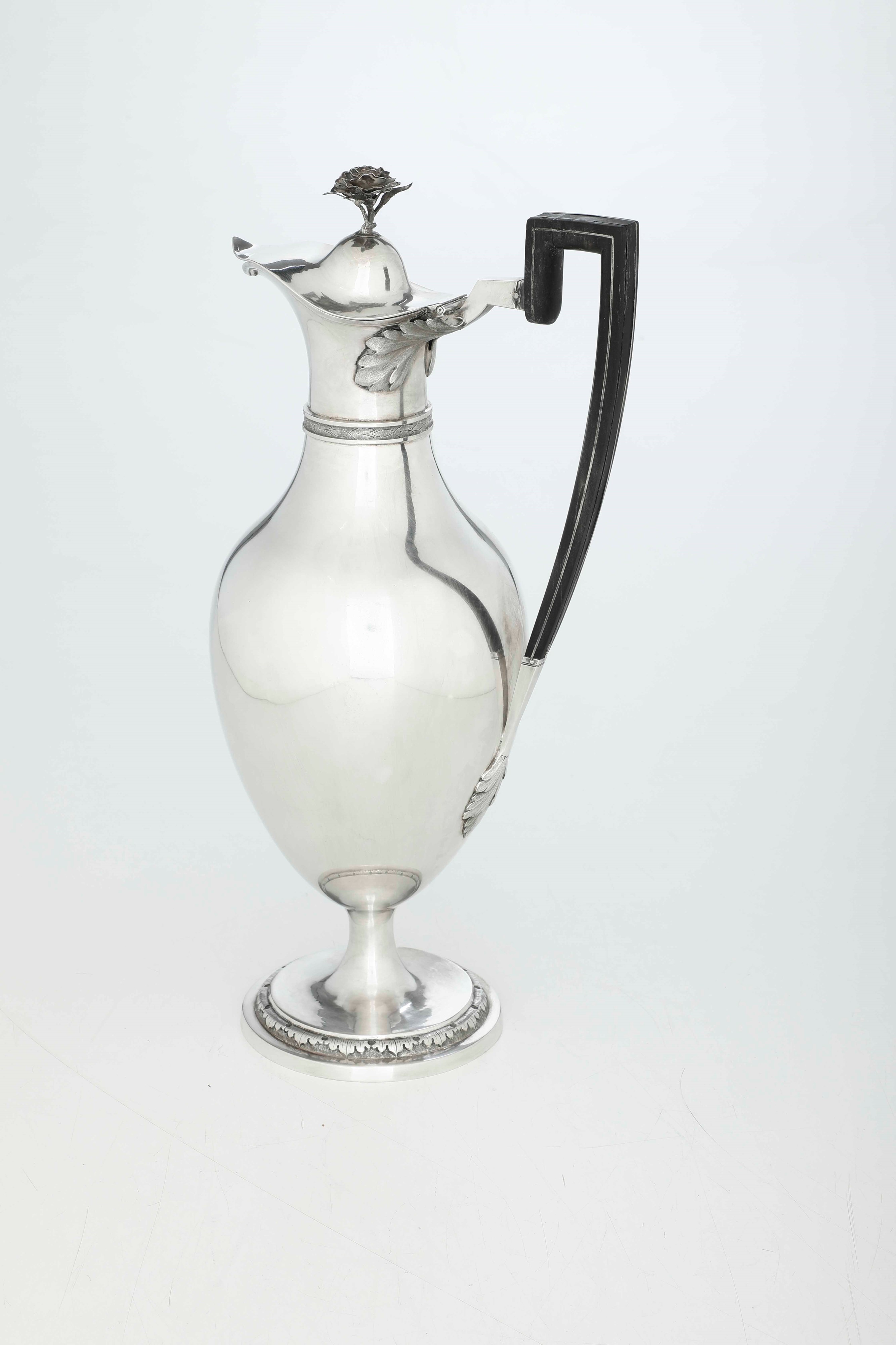 Versatoio. Argento Fuso, Sbalzato e Cesellato. Francia Fine XVIII Secolo. Città di Besançon 1796-...