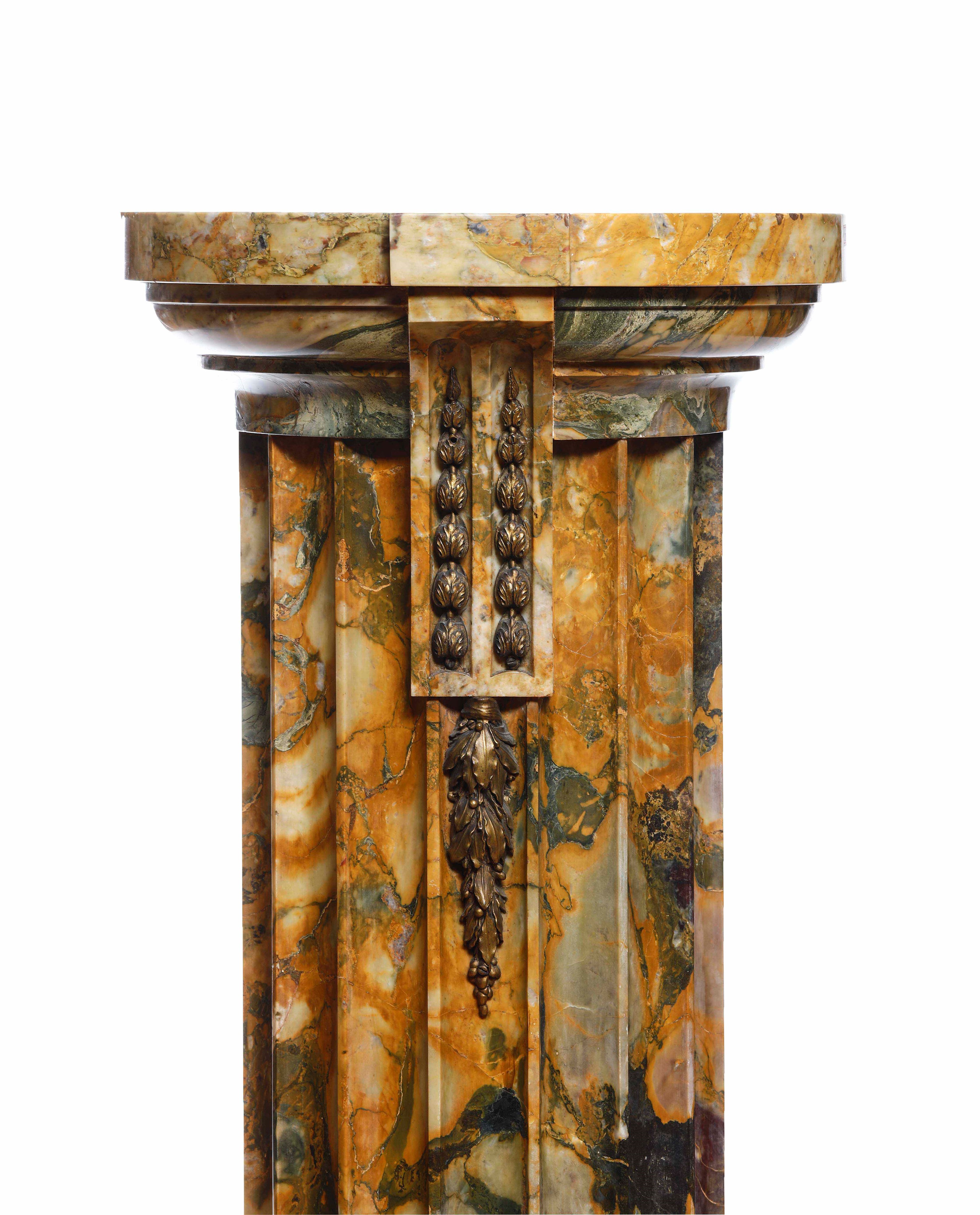Colonna Scanalata in Marmo Giallo con Inserti in Bronzo Dorato. XIX-XX Secolo
