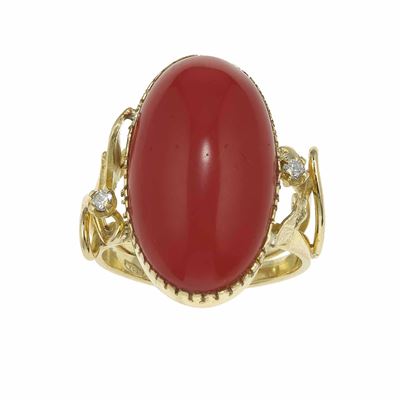 Gioielli in oro giallo 750/1000, Anello con corallo e diamanti
