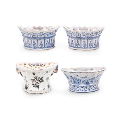 Fioriere a ventaglio, maiolica policroma a gran fuoco, Francia del sud, XVIII secolo