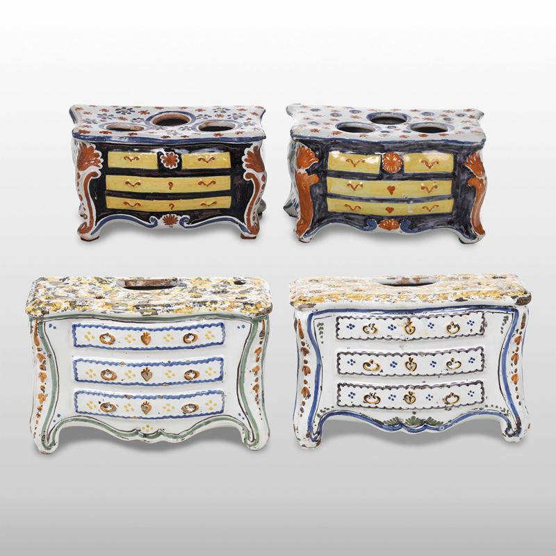 Quattro fioriere "commode". Francia, Nevers, fine XVIII - inizio XIX secolo.  - Auction Collectible Majolica and Porcelain - Cambi Casa d'Aste
