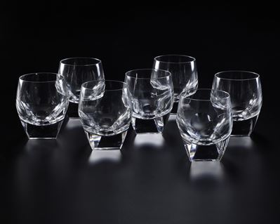 Sette Bicchieri “bar”.boemia, Manifattura Moser, XX Secolo.