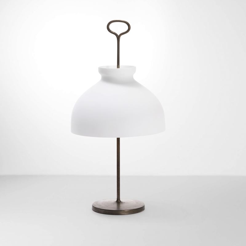 Ignazio Gardella : Lampada da tavolo mod. Lta 4 Arenzano  - Asta Design Lab - Cambi Casa d'Aste