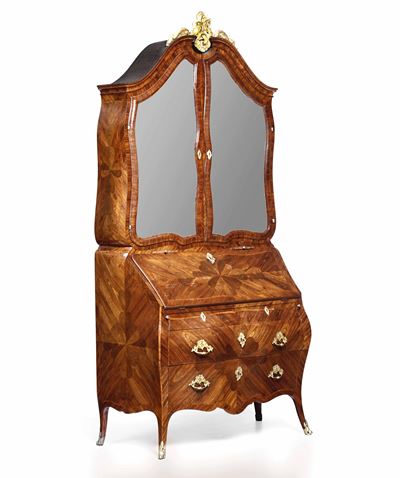 Trumeau Lastronato con Filettature in Bois De Rose ed Intarsiato con il Motivo del Quadrifoglio, ...