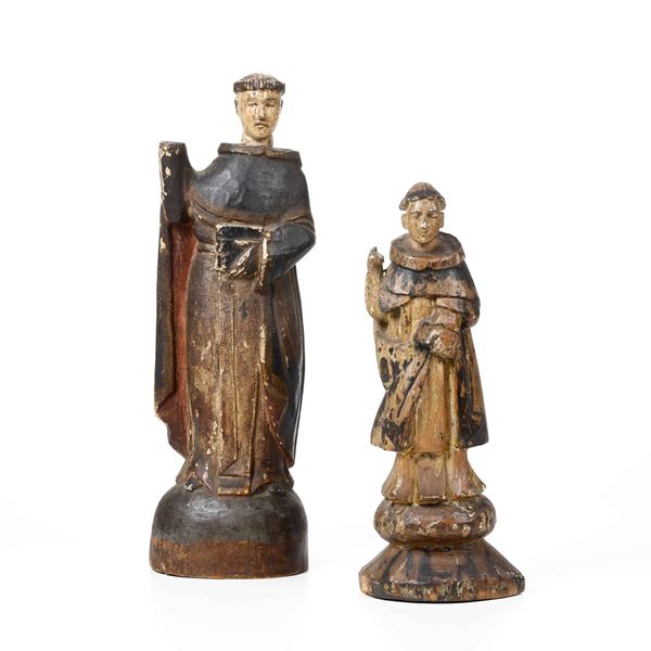 Coppia di sculture in legno raffiguranti religiosi. Scultore del XVIII-XIX secolo