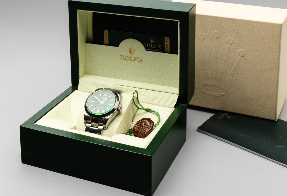 Rolex - Antimagnetico ed Elegante Orologio Milgauss Ref 116400gv in Acciaio, Quadrante Nero e Vet...